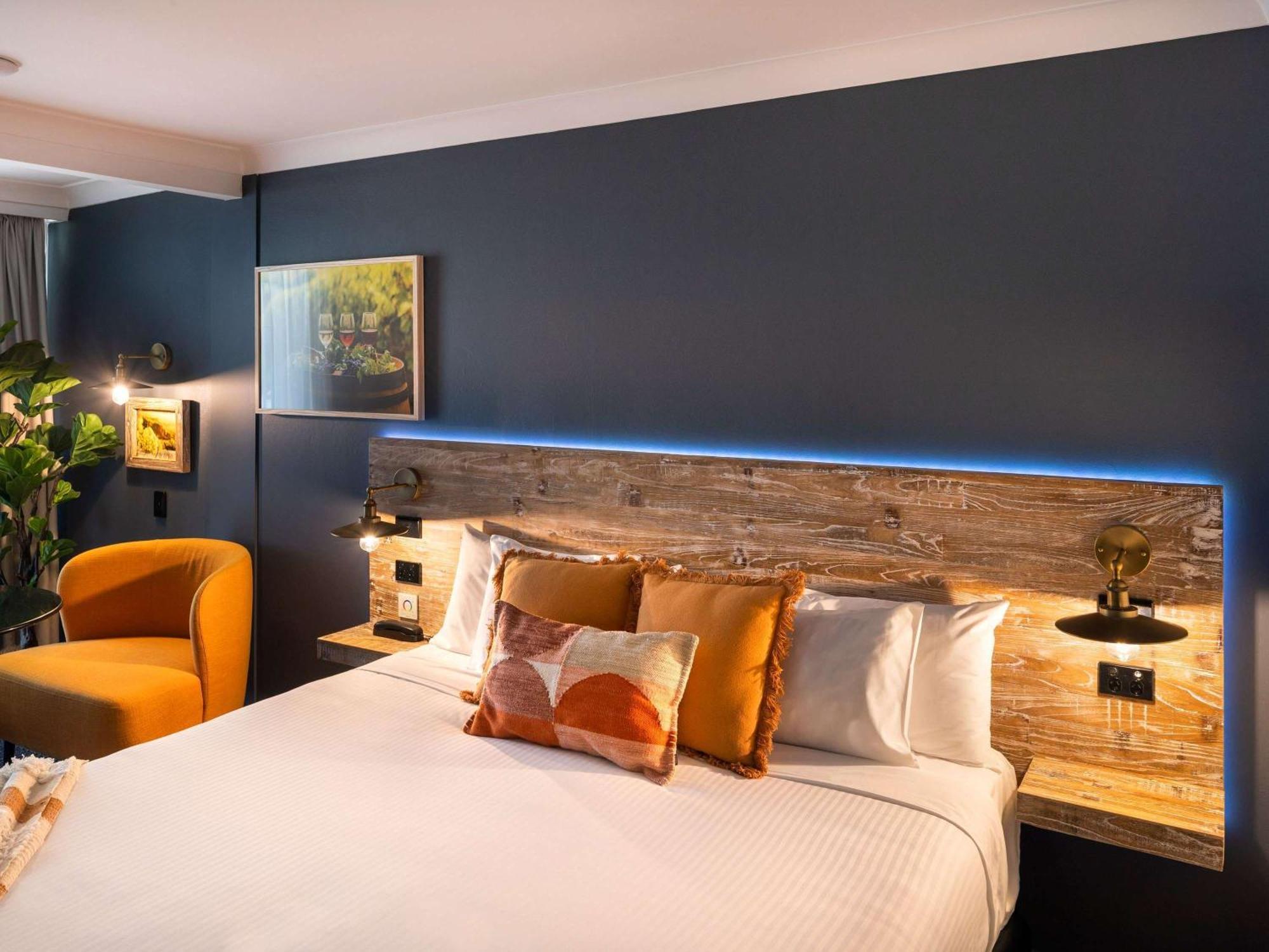 Ibis Styles Orange Exterior foto